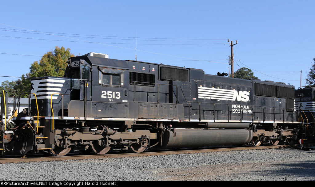 NS 2513